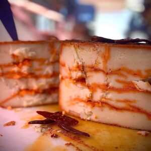 Pecorino marmorizzato al peperoncino